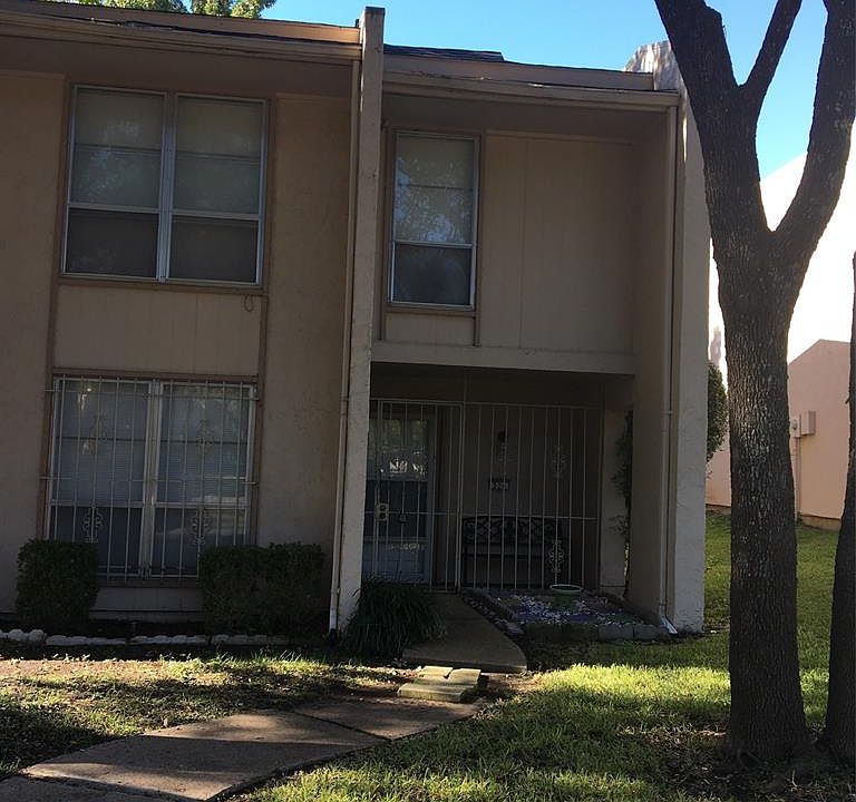 1st image of 524 Valley Park Dr
