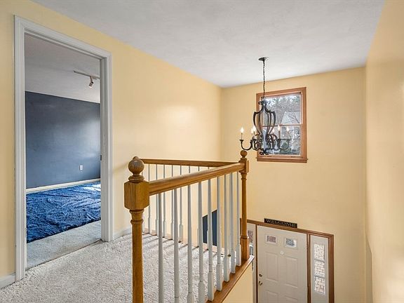 5th image of 34 Sable Run Ln