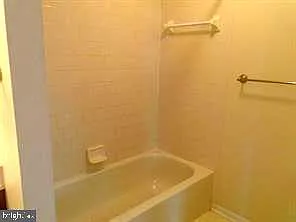 1125 Simsbury Ct — Photo 25