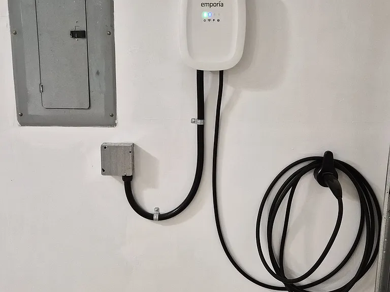 Smarthome Feature - Level 2 Electric Vehicle Charger with Tesla charging adapter