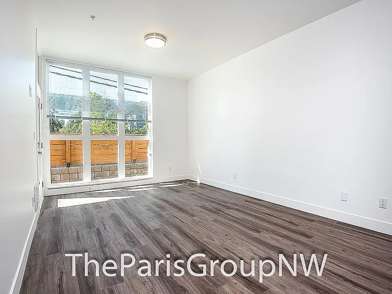 3108 NE 145th St #304 — Photo 4