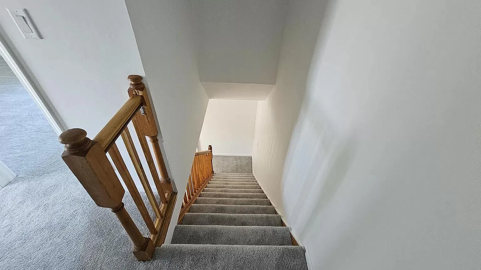 1674 Cornell Dr — Photo 4
