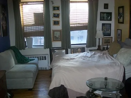 Rented by Match Realty | media 2