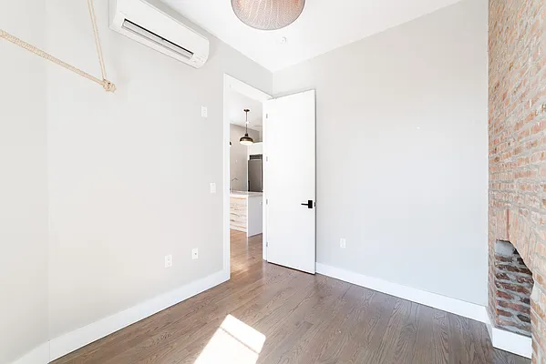 Rented by Maplewood Management | media 35