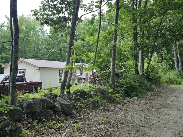 26 Jam Hill Road, Oxford, ME 04270