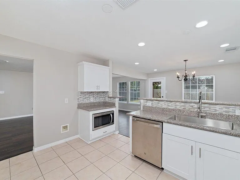 4007 Starbridge Pointe Ln — Photo 15