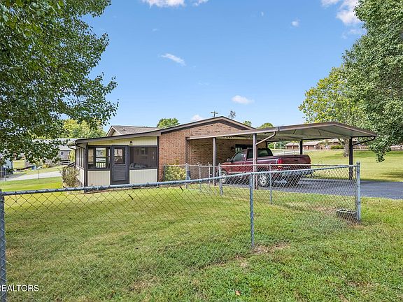 2nd image of 101 Dell Rd