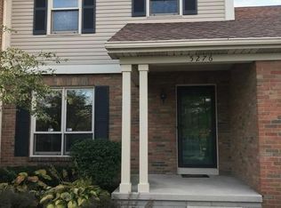 5276 Meadowknoll Ln, Columbus, OH 43220