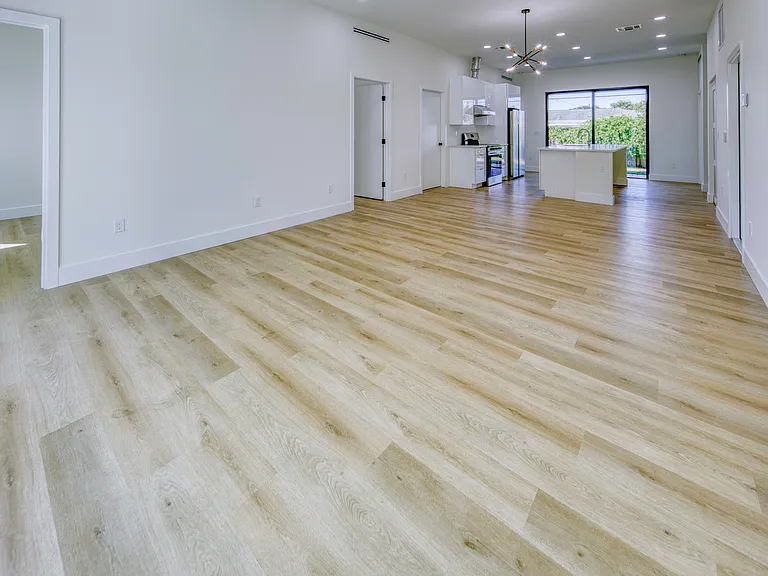 4855 Elmhurst Rd — Photo 28