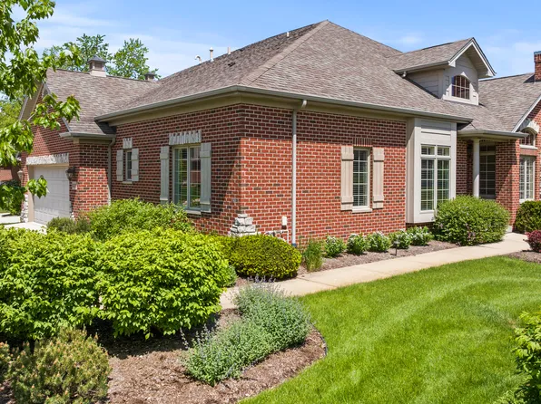 9228 Cloister Ct, Frankfort, IL 60423
