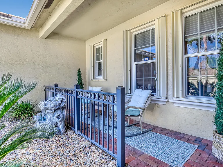 1436 Stonehaven Estates Dr — Photo 2