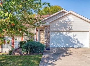1911 Meriwether Dr, Washington, MO 63090