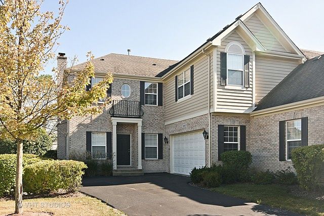 1st image of 501 W Fontenay Way