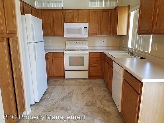 4th image of 14830 W Lupine Ln