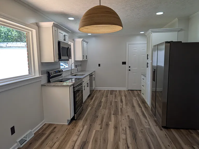 380 Hairston Rd — Photo 3