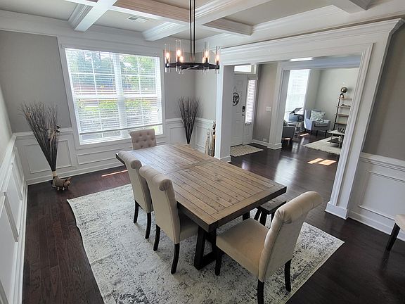 Dining room/front door/flex room