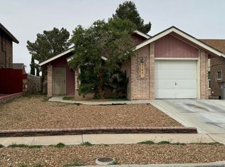 3184 Queens Garden Cir, El Paso, TX 79936