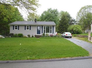 37 Russell St, Groton, CT 06355