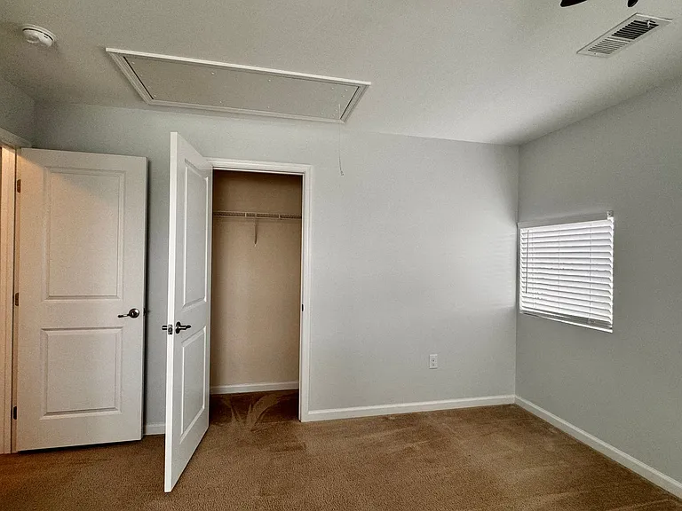 145 Holly Hill Dr — Photo 36