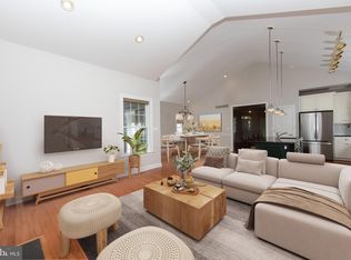 219 Bobwhite Rd, New Hope, PA 18938