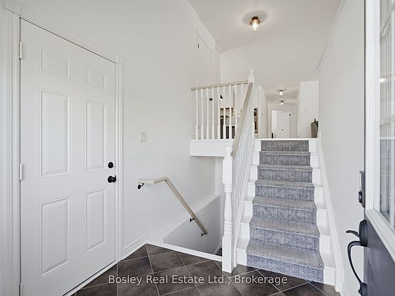 2nd image of 208 Lamont Ct