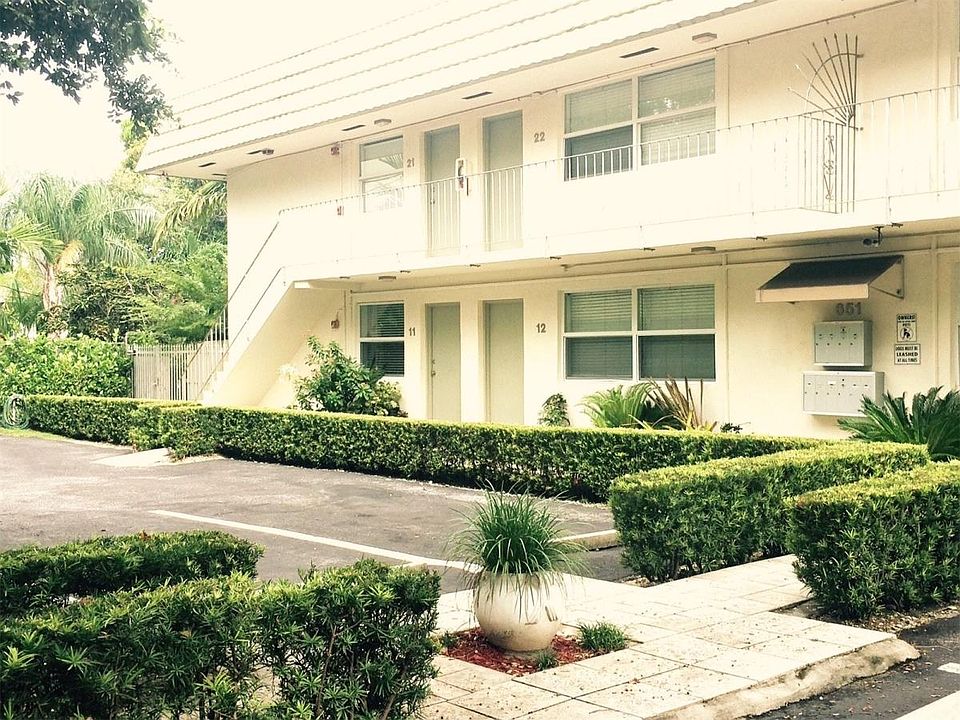 1st image of 650 NE 61st St APT 26