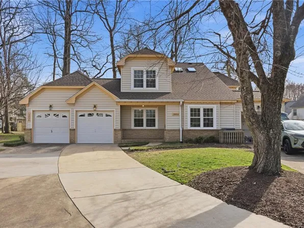 1309 Quail Creek Holw APT B, Chesapeake, VA 23320