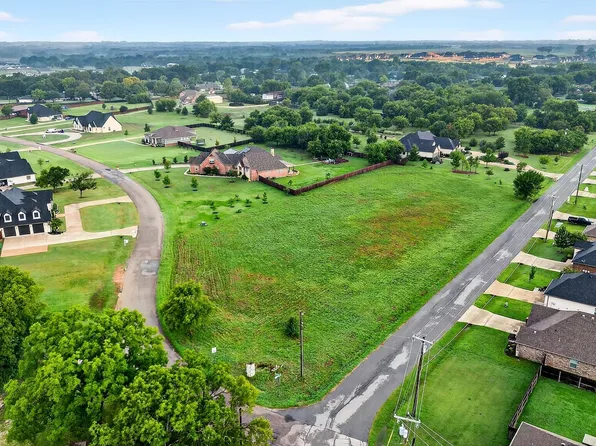 2217 Norwood St, Sherman, TX 75092