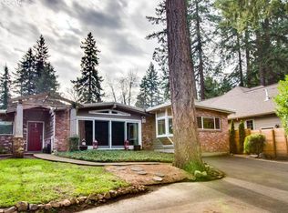 4070 W Bay Rd, Lake Oswego, OR 97035