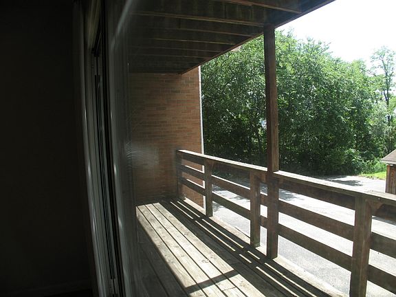 3rd image of 1116 W Moss Ave APT C12