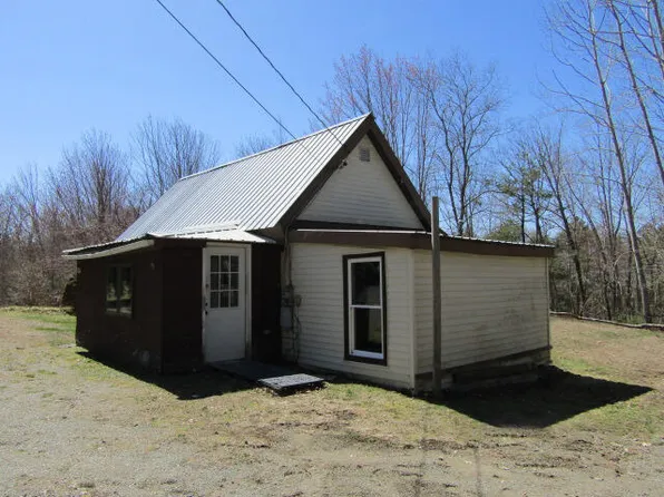 66 Military Road, Greenbush, ME 04418