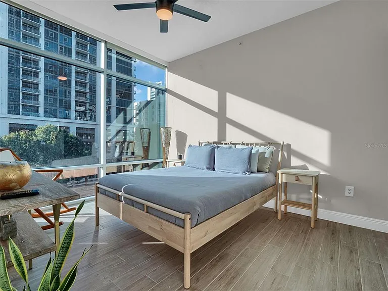 525 E Jackson St #508 — Photo 27