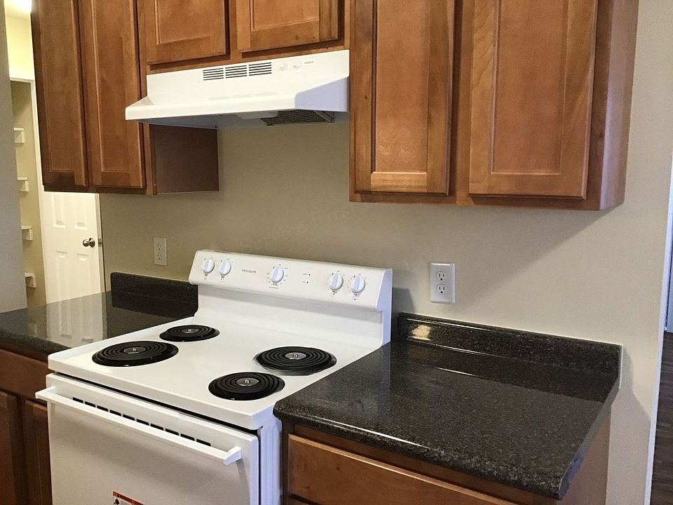 1st image of 410 S Smith St APT 16