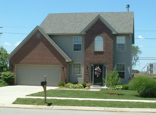 6030 Woodhaven Place Cir, Louisville, KY
