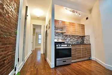 Rented by Aron Fried, LREB