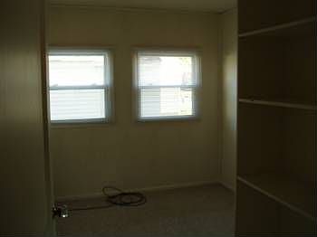 3rd image of 1401 Avenue F
