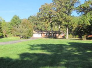 3838 Carvins Cove Rd, Salem, VA 24153