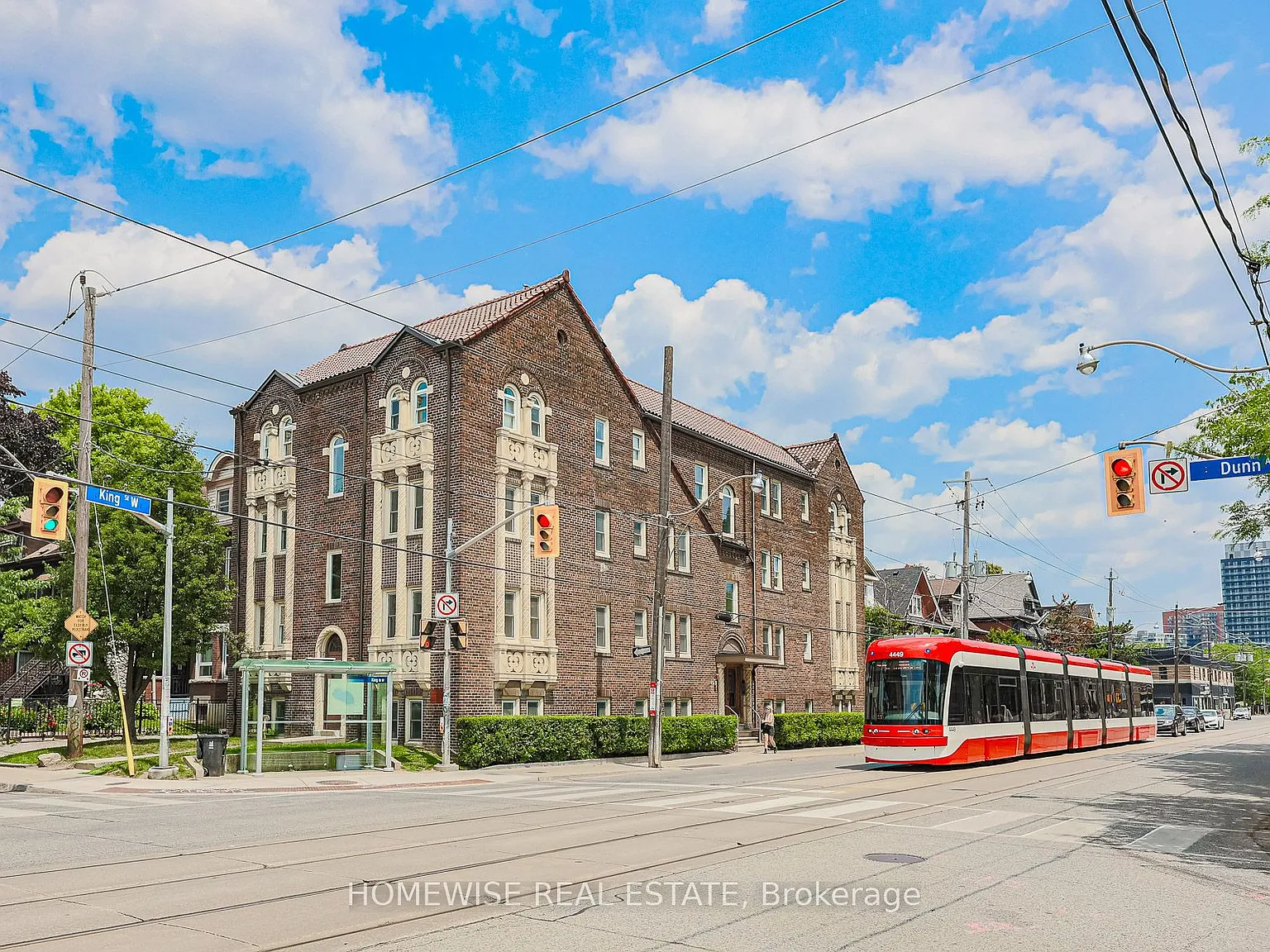1 bed, $2,345 — Photo 2