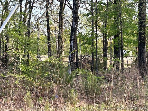 4th image of 6077 W 805th Rd
