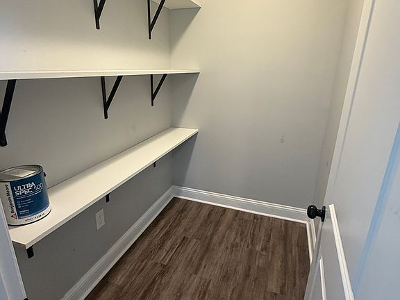 2nd image of 104 Moore St Floor 2