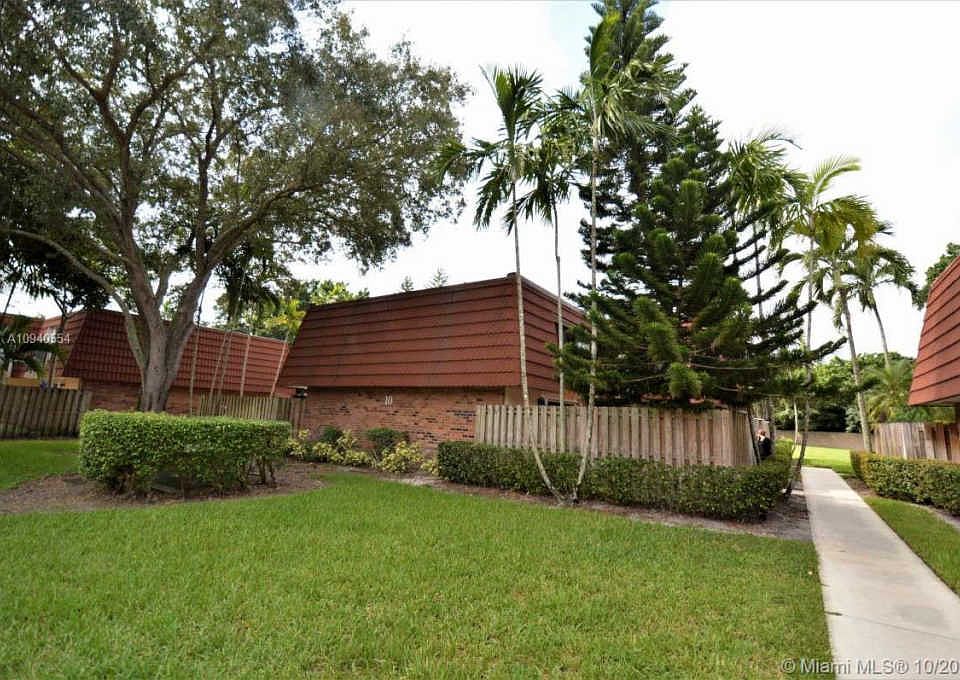 1st image of 9936 NW 6th Ct #9936