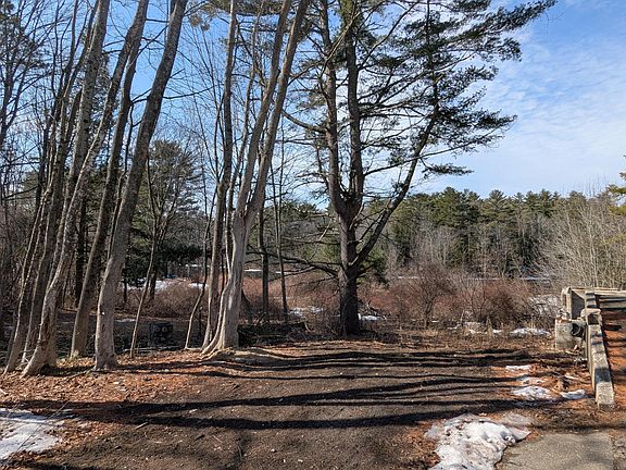 4th image of 42 Main Street