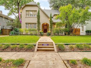 2021 Windsor Pl, Fort Worth, TX 76110