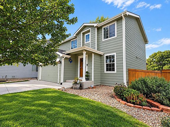 3rd image of 1201 Osprey St