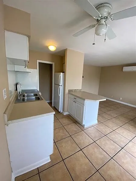 1440 Miami Road - 6 — Photo 4