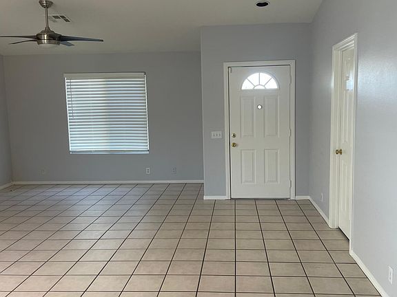 5th image of 68310 McCallum Way
