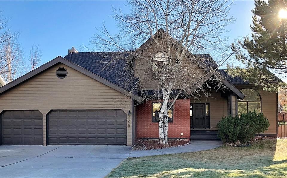 1st image of 4520 Toyon Dr