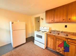 4 Weaver Ln #2B, Winooski, VT 05404