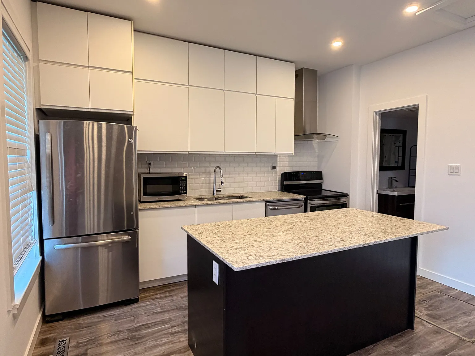 1 bed, $1,795 — Photo 3