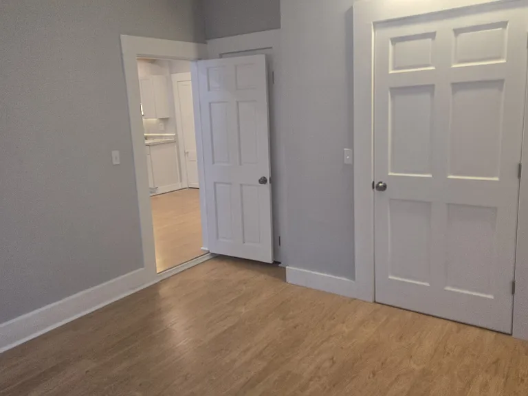 105 W Main St #2 — Photo 12